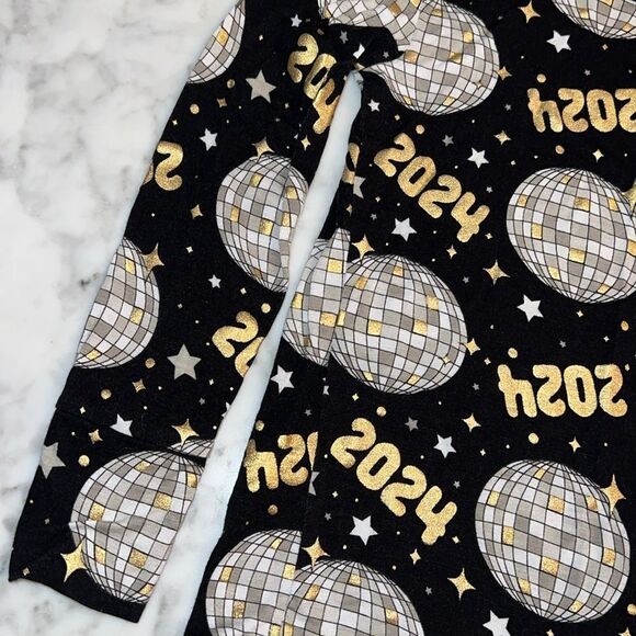 POSH PEANUT 2024 PJ SET 5-6T - Picture 5 of 9